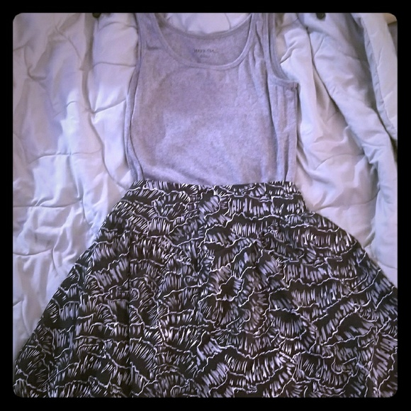 Cute Francescas black and white skirt - Picture 1 of 3
